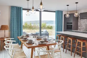 Beach House - Image 4