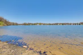 Walk to Lake: Nautical Akron Cottage w/ Deck! - Image 3