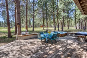 Hot Tub, Pool Table, Golf View Retreat! Pet OK BBR - Image 3