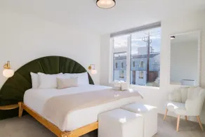 Brand New 3BR Retreat | Sauna | Private Rooftop - Image 3