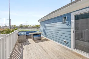 Fabulous Pied-á-Terre Close to Beaches & Downtown! - Image 5