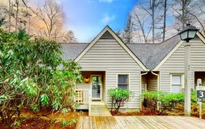 The Sapphire Retreat - Image 4
