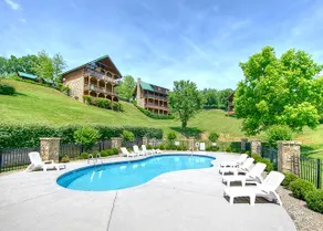 Ett bergs paradis, 2 sovrum, 6 sovplatser, Tillgång till pool, Bubbelbad, Biljardbord - Image 4