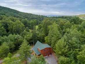 Relax at The Eagle's Glen - Image 4