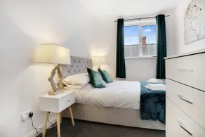 Comfortable three Bedroom Family Apartment - Image 2