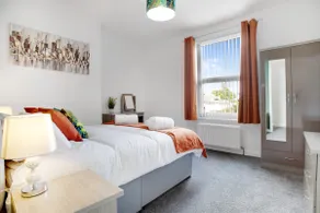 2 Bed Cottage with Garden & Stunning Field Views - Image 3