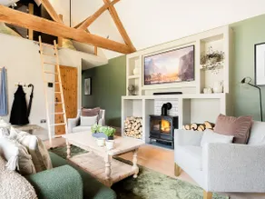 Lantern Lodge - Image 2
