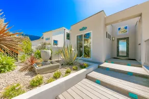 Chelsea House - 3 BD with panoramic ocean views - Image 3
