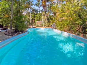 Beachside Palms Unit 2 - Image 2
