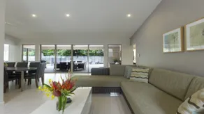 Aqua - Pecten Port Douglas - Image 3