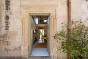 The Elia' residence - Image 5