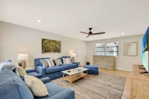 Spring Cottage - Image 2
