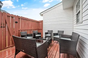Hemingway’s Hideaway | 2BR w/ King + Pvt Patio - Image 3