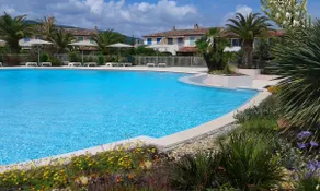 Villa 'Domaine Du Golf De Roquebrune' mit Meerblick, WLAN und Klimaanlage - Image 2