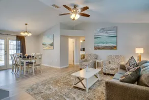 Screened-In Lanai + Yard: Port Charlotte Retreat - Image 3