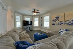 North Wildwood Home w/ Porch ~ 3 Blocks to Beach! - Image 3