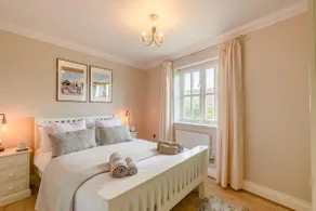 2 Bed in Holt oc-1810 - Image 3