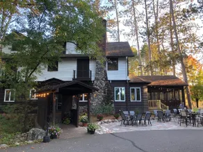 Large lakeside cabin in Minocqua with dock! - Image 2