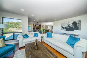 Lakeside Hilltop Retreat with Amazing Pool and Spa - Image 3
