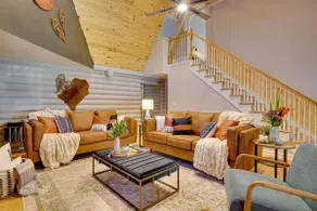 The Alpine- LuxeCabin w king/HotTub/gameRM/FirePit - Image 5