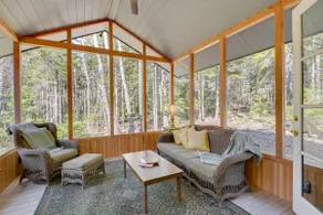 Stunning Seal Cove Home Near Acadia National Park! - Image 2