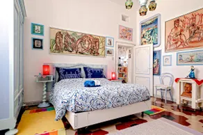 The house of artists - Image 2