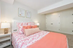 Harborside condo- pool- Walk to downtown and beaches - Image 4