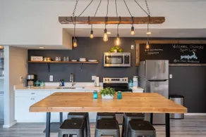Historic Penthouse Loft | Rooftop Haven - Image 5