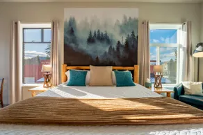 Historic Penthouse Loft | Rooftop Haven - Image 4