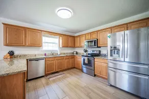 Spacious Home 25 minutes from Nashville! Sleeps 15 - Image 2