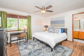 Cozy Family Retreat near Grocery & Highways - Image 3