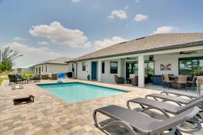 Pool & Gulf Access Canal: Chic Cape Coral Home! - Image 2