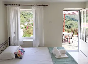 Zina's Cottage in Afetes - Image 2