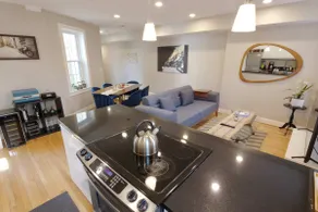 Luxury Flat | Near Capitol + Metro | Sleeps 6 - Image 5