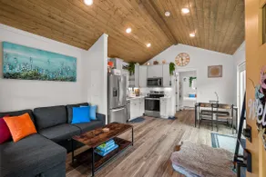 Seabrook's Hammerbarn: Dog Friendly! - Image 4