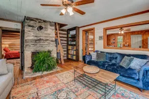 Farm House: Eco-farm Retreat at Kaluna Farm - Image 2