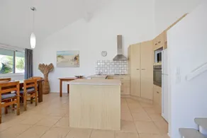 19 Peregian Court Resort - Image 5