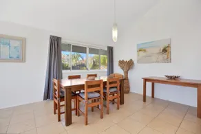 19 Peregian Court Resort - Image 4