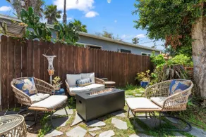 Lotus House by Coastline Vacation Rentals - Image 3