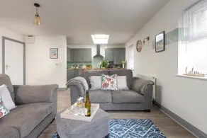 Hoopers Lodge, Hot Tub, Pet Friendly - Image 2