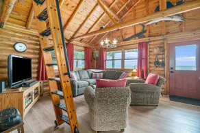 Lakefront Cabin & Private Michigan Beach Gem - Image 5