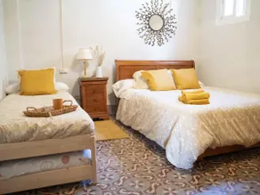 Larger Rural House in Casas de Moya - Sleeps 16 - Image 4