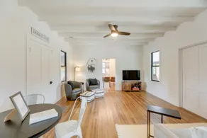 'The Hideaway' Secluded & Spacious Schulenburg Gem - Image 5