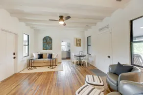 'The Hideaway' Secluded & Spacious Schulenburg Gem - Image 4
