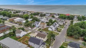 Charming 2BR Norfolk Home 2 blocks from Beach - Image 5