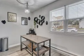 Charming 2BR Norfolk Home 2 blocks from Beach - Image 2