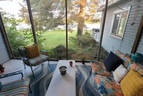 Campau Lake 2 BR| Half Retreat Cottage Hot tub Spa - Image 2