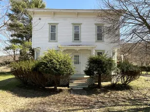 Laurens Manor - Charming 4 bedroom in the quaint V - Image 4