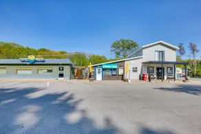 Charming Lake Ann Apartment - Walkable Location! - Image 3