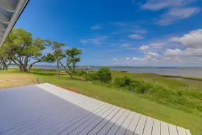 Waterfront Vacation Rental Home on Newport River! - Image 2